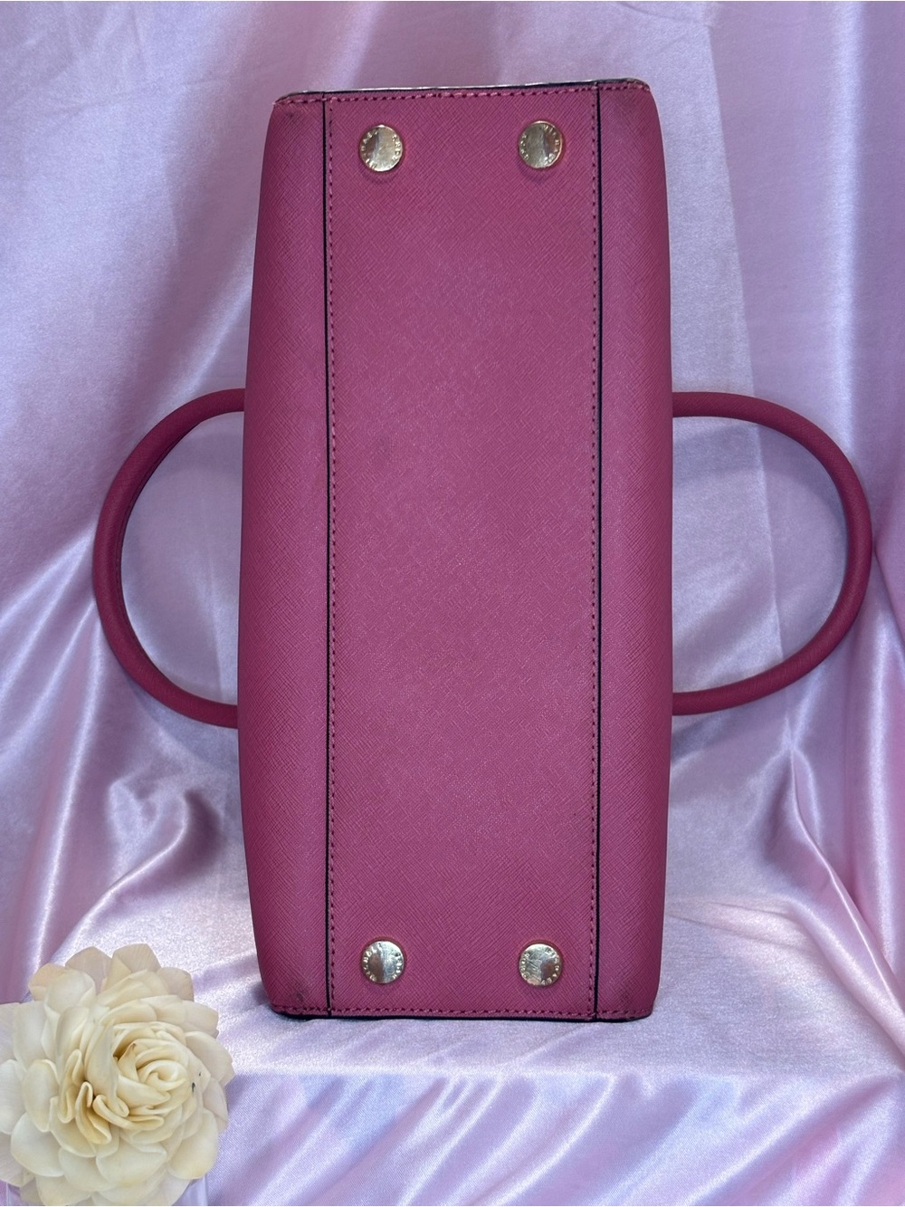 Michael Kors Rose Pink Saffiano Leather Satchel with Gold Hardware - Picture 4 of 10